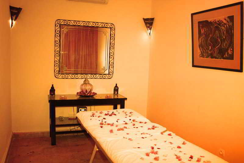 Rs Hotel Karam Palace Warzazat Zewnętrze zdjęcie